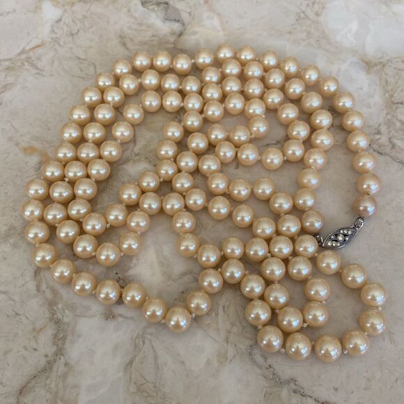 Vintage Majorica Pearls Opera Length Sterling Silver Clasp Rare - Picture 3 of 10